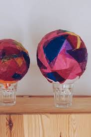 Diy Bastelkleber Kleister Einfach Selber Machen Diy Basteln Einfach Bastelkleber Selber Machen Laterne Basteln Luftballon