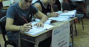 Quiénes cobran el 18 de junio. Becas Progresar Hasta Cuando Hay Tiempo Para Anotarse Y Cobrar Los 9 700 El Cronista