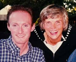 With a saddened heart I wanted to announce that our dear friend and HECHT'S  colleague Lis Gilbert Haggett passed away today at the age of 85. Lis  worked in the Annapolis store