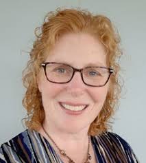 C O M M E N C E M E N T 