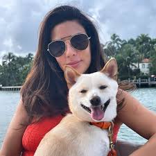 Happy Valentine's Day, my loves, thank you for always being with me. ❤️❤️