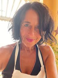 Debbie Reynolds (@DebbieR59816664)