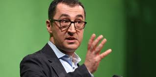 1 day ago · die mutter von cem özdemir ist im alter von 88 jahren verstorben. Auf Der Sicherheitskonferenz In Munchen Polizeischutz Fur Cem Ozdemir Taz De