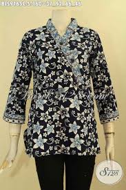 Mulai dari bentuk kemeja, couple, dress hingga busana muslim. Baju Batik Atasan Untuk Wanita Muda Dan Remaja Putri Desain Modis Motif Bagus Proses Cap Tampil Cantik Menawan Bls9165c S Toko Batik Online 2021