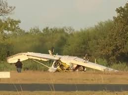 100 cars crash and five dead in horror pileup on texas motorway. Texas Plane Crash Kills 21 Year Old Woman And Her Parents With More Injured The Independent The Independent