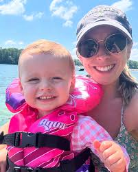 July was a treat ❤️ Mountain views, turkey sandwiches, dada's boat, smiling  for pictures, make up with mama, “beef”, church dresses, a very patient  dog, and the beach. We also got to