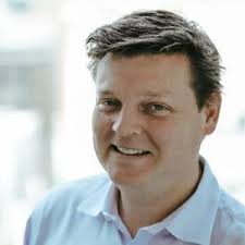 Book free call with Cas