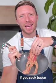 Bacon Egg and Cheese Geometry Dash