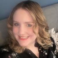 70+ "Julia Pitt" profiles