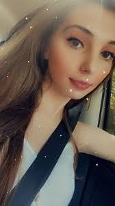 Elena sampetru Needs a Flat, £1,000/mo Max