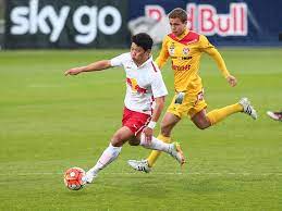 Erstklassige nachrichtenbilder in hoher auflösung bei getty images Hwang Hee Chan To Join Rb Leipzig Next Week