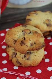 Biscuits Tendres Aux Eclats De Chocolat De Martha Stewart Biscuits Recette Biscuit Cookies Moelleux
