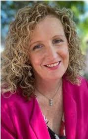 Kassandra Cain's Instagram, Twitter & Facebook