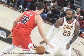 The bulls took a chance on zipser with the 48th overall pick in the 2016 nba draft and hope the german wing player can stick at the nba level right away, as he was signed to a guaranteed contract. Nba Saison Auch Fur Paul Zipser Beendet Bbl Profis