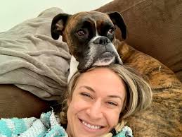 Evidence of boxers resting head