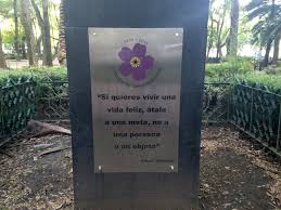 El permiso necesario que encontraron muchos gobiernos para ejercer su poder y eliminar a un pueblo que actuaba en oposición a sus intereses. Archivo Placa Conmemorativa Del Genocidio Armenio En Busto De Albert Einstein Jpg Wikipedia La Enciclopedia Libre