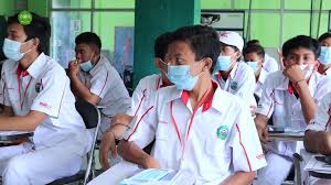 Yang saya hormati segenap dewan guru dan karyawan smks sunan giri. Smk Sunan Giri Menganti