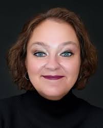 Melissa Dotson's Instagram, Twitter & Facebook