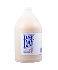 Chris Christensen Day To Day Moisturizing Oatmeal Shampoo