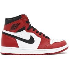 Amazon Com Jordan Nike Mens Air 1 Retro High Og Chicago 2015 Liked On Polyvore Featuring Men S Fashio Sneakers Men Fashion Sneakers Fashion Air Jordans