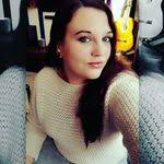 Lisa Kirchoff's Instagram, Twitter & Facebook