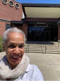 Mount Holyoke Alumnae Quarterly