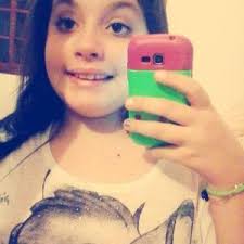 Elizabeth Brum (@bethbrum_brum)