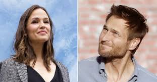 Jennifer Garner & John Miller Are 'Perfect For Each Other'