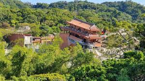 Jun 21, 2021 · 葉彥伯說，個案因有從事民俗信仰的活動，所以，懷疑有一個民俗信仰的活動圈，也就是有問事、解惑及祭祀等，疫調發現有1位從萬華來的宗教工作者，另有1位從南投來的宗教工作者，該處在6月6日有一場希望減緩疫情的祭祀活動，也發現有來自彰化、高雄. å°ç£æ°'ä¿—æ'é–‹ç™¼å·¥æ¥­å€åœ'å…§å¤è¹Ÿç¶­è­·å¼•é—œæ³¨ å¯¶å³¶ ä¸­æ™‚