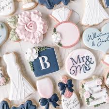 Kim Ella S Cookie Jar On Instagram Wedding Vibes For Some Reason I Haven T Had The Opportunity To Ma In 2020 Cookie Wedding Favors Wedding Cookies Wedding Sets