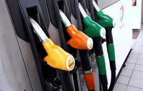 Nos artisans ont aussi vu. The Orange Petrole Menager A La Pompe Var La Production De Petrole Augmente Encore L Usine Matieres Premieres Var Comparateur Des Prix Des Carburants Des Pompes A Essence