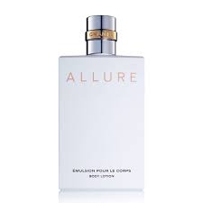 Decouvrez L Emulsion Pour Le Corps Allure De Chanel Et Lisez Les Avis Sur Lucette Com Le Corps Soin Du Corps Corps