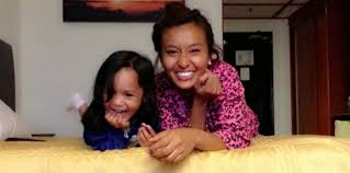 Sekiranya ada masa indah atau saya rasa hendak bergambar bersama suami, jadi adalah. Nabila Huda Dan Anak Terlibat Kemalangan Bekas Suami Lepas Geram Di Twitter