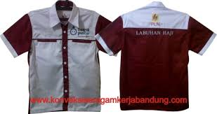 Bahan untuk membuat kemeja kampus dan kantor bisa menggunakan dari kain katun. Model Baju Kemeja Konveksi Seragam Kerja Bandung
