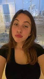 Nicole Gelfand's Instagram, Twitter & Facebook