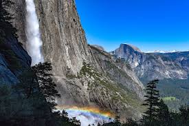 Die obere falls trail zugegriffen werden kann von der unteren fälle trail.… 25 Best Hikes In Yosemite National Park 2021 To Put On Your Hiking Bucket List She Dreams Of Alpine
