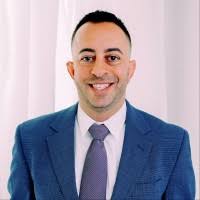 60+ "Petrelli" profiles