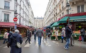 Ideal for wedding, meeting and event and near to paris in normandy, this castle propose to privatise a wonderful place. Paris Respire A Chateau Rouge Ville De Paris