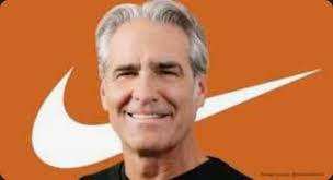 鞋來無恙- Nike 的新CEO 要在今年10 月上任啦~ 這次是由Elliott Hills...