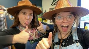 Oliver Horton's Instagram, Twitter & Facebook