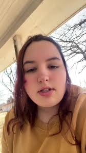 How to Look Like Beth Greene