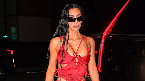 キム・カーダシアンが発売した「乳首が突き出る」下着、SNSで議論を呼ぶ。｜Culture｜madameFIGARO.jp（フィガロジャポン）