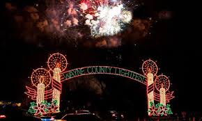 Holiday Displays And Tree Lightings In Southeast Michigan Holiday Lights Display Christmas Light Displays Christmas Display