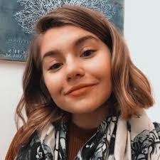 Danielle Friesen's Instagram, Twitter & Facebook