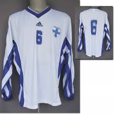 A young woman, who i guess is eriksen's wife or partner has made her way on to. Match Worn Football Shirt Finland 1998 Agon Sportsworld Online Shop