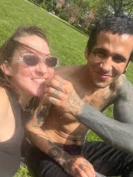 Dantrell Simmons's Instagram, Twitter & Facebook