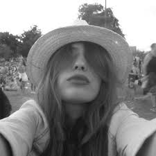 regina camacho (@reginacsb)