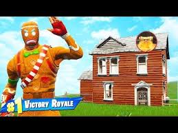 The One House Challenge In Fortnite Battle Royale Youtube Fortnite Battle Challenges