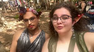 The cutest little Gargoyle I've ever seen! The moment I saw him I knew he  had to be mine! 🩶