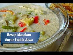 Biasanya bahan utama sayur lodeh adalah nangka muda dan meskipun lodeh merupakan sayur ala rumahan, namun sayur ini juga banyak disajikan di restoran mahal. Resep Dan Cara Membuat Sayur Lodeh Jawa Youtube